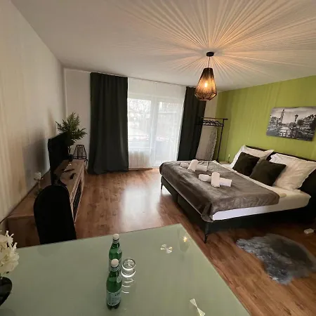 Lux Business * Weil am Rhein